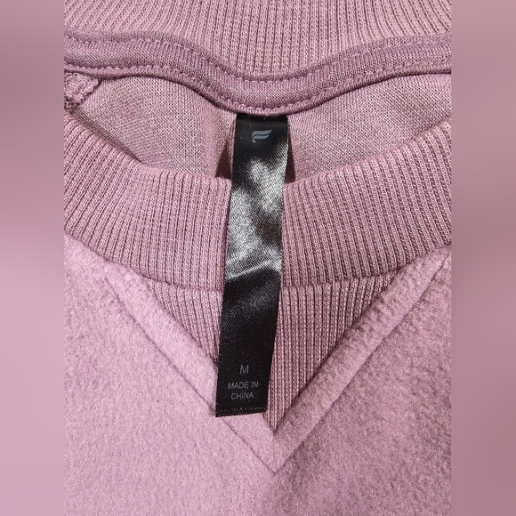 Fabletics The Go-To Crew Flipped Fleece Sweatshirt Men Sz M Plum Cactus - Picture 5 of 13